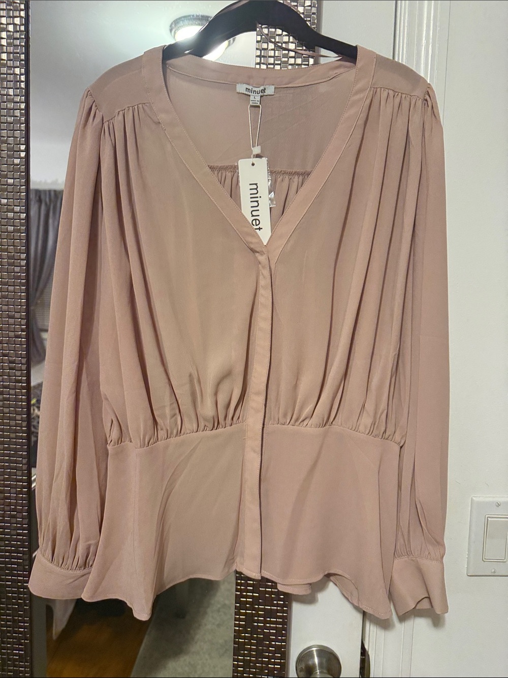 Minuet Dusty Rose Blouson Button-Front Top
